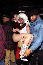 Miley Cyrus : miley-cyrus-1387070803.jpg