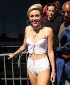 Miley Cyrus : miley-cyrus-1458859321.jpg