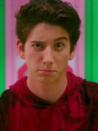 Milo Manheim : milo-manheim-1518542088.jpg