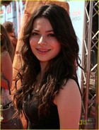 Miranda Cosgrove : miranda-cosgrove-1385233693.jpg