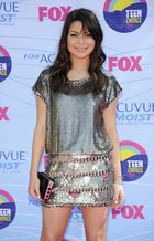 Miranda Cosgrove : miranda-cosgrove-1386863460.jpg