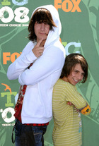 Mitchel Musso : TI4U_u1217908343.jpg