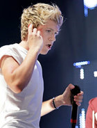 Niall Horan : niall-horan-1380905939.jpg