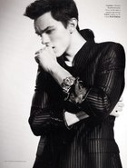 Nicholas Hoult : TI4U_u1149095194.jpg