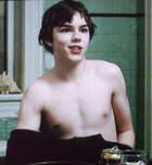 Nicholas Hoult : nicholas_hoult_1279396595.jpg