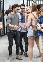 Nick Jonas : TI4U1376844236.jpg