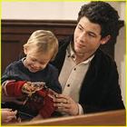 Nick Jonas : nick-jonas-1324572550.jpg