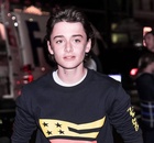 Noah Schnapp : noah-schnapp-1536977402.jpg