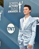 Noah Schnapp : noah-schnapp-1579646797.jpg