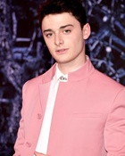 Noah Schnapp : noah-schnapp-1652639614.jpg