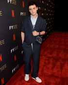 Noah Schnapp : noah-schnapp-1653762997.jpg