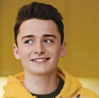 Noah Schnapp : noah-schnapp-1724602685.jpg