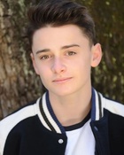 Noah Schnapp : noah-schnapp-1727221957.jpg