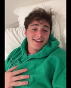 Noah Schnapp : noah-schnapp-1727377648.jpg