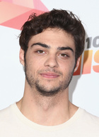 Noah Centineo : noah-centineo-1532200137.jpg