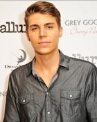 Nolan Gerard Funk : nolan-funk-1342553603.jpg