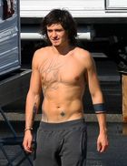 Orlando Bloom : orlando_bloom_1294948744.jpg