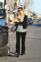 Paris Hilton : paris-hilton-1331825721.jpg