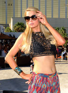 Paris Hilton : paris-hilton-1370963077.jpg