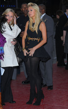 Paris Hilton : parishilton_1260046829.jpg