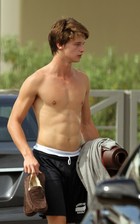 Patrick Schwarzenegger : patrick-schwarzenegger-1313219187.jpg