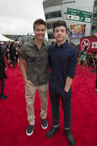 Peyton Meyer : TI4U1573246836.jpg