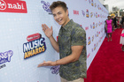 Peyton Meyer : peyton-meyer-1430071984.jpg