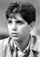 Ralph Macchio : ralph-macchio-1316721456.jpg