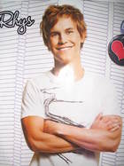 Rhys Wakefield : rhys_wakefield_1165728479.jpg