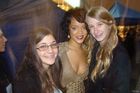 Rihanna : TI4U_u1222444691.jpg