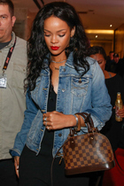 Rihanna : rihanna-1405281039.jpg