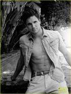 Robbie Amell : robbie-amell-1376076145.jpg