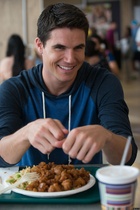 Robbie Amell : robbie-amell-1423509425.jpg