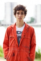 Robert Sheehan : robert-sheehan-1351615324.jpg