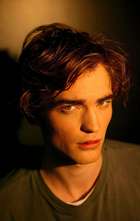 Robert Pattinson : TI4U_u1140845968.jpg