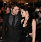 Robert Pattinson : robert-pattinson-1344034248.jpg