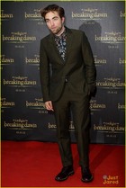 Robert Pattinson : robert-pattinson-1351019244.jpg