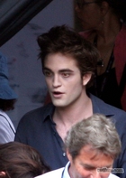 Robert Pattinson : robert_pattinson_1243835493.jpg