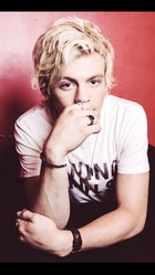 Ross Lynch : ross-lynch-1408465338.jpg