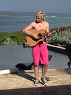 Ross Lynch : ross-lynch-1408465429.jpg