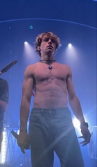 Ross Lynch : ross-lynch-1672160404.jpg