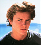 River Phoenix : rphoenix_1215409777.jpg