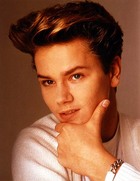 River Phoenix : rphoenix_1234845757.jpg