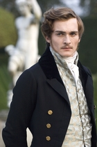 Rupert Friend : rupert-friend-1384117435.jpg