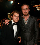 Ryan Gosling : TI4U_u1268545389.jpg