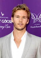 Ryan Kwanten : ryan-kwanten-1340017930.jpg