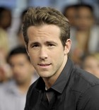 Ryan Reynolds : ryan_reynolds_1295126550.jpg