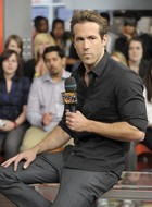 Ryan Reynolds : ryan_reynolds_1295126571.jpg