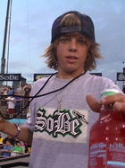 Ryan Sheckler : ti4u_rs_g121.jpg