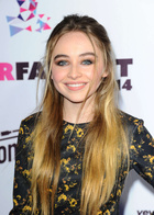 Sabrina Carpenter : sabrina-carpenter-1424378072.jpg